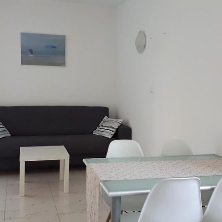 Apartment Pejnovic Малинска Екстериор снимка