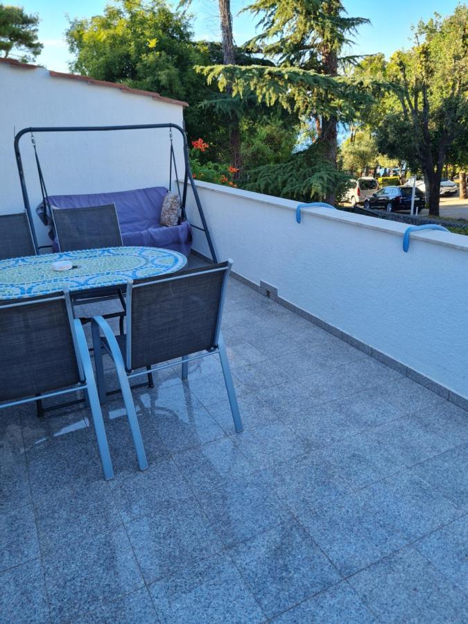 Apartment Pejnovic Малинска Екстериор снимка